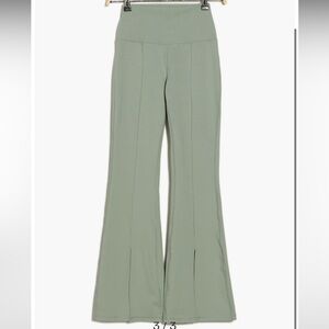 Yogalicious Flared Leggings